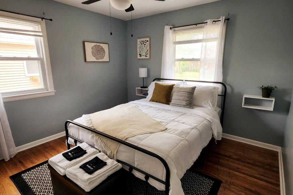 Cozy House Near Lake Erie, 10 Minutes To Downtown. Cleveland Exteriör bild