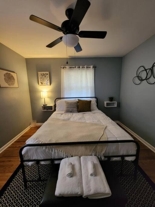 Cozy House Near Lake Erie, 10 Minutes To Downtown. Cleveland Exteriör bild