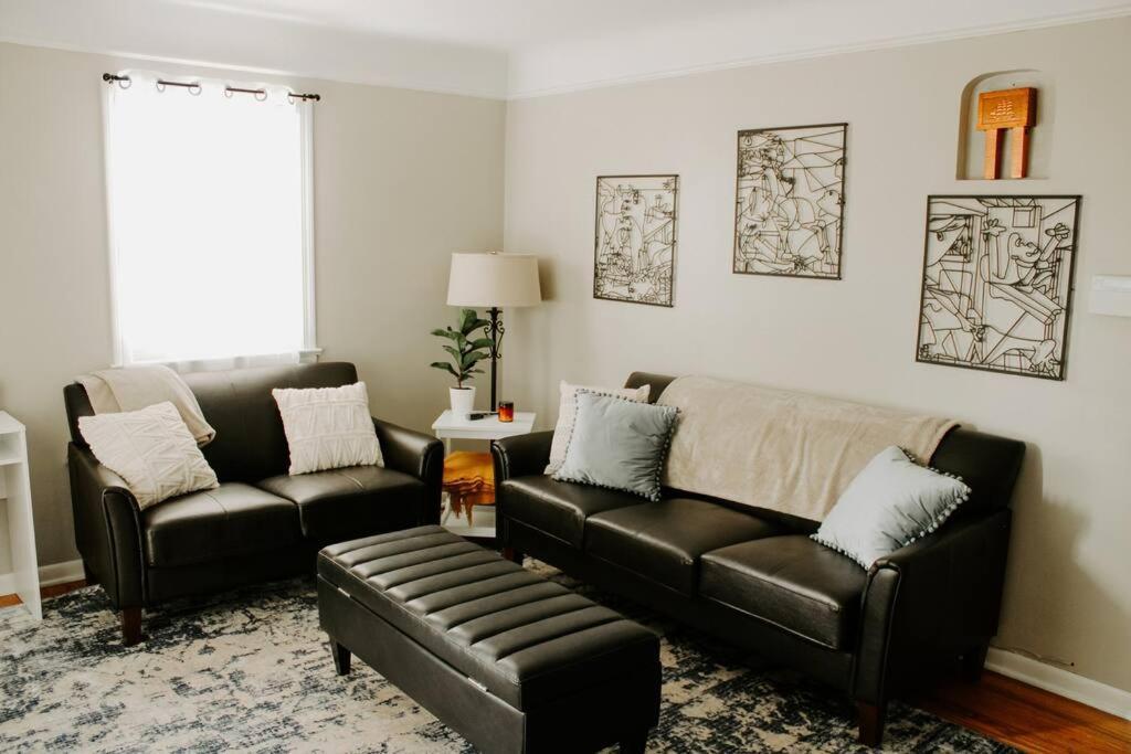 Cozy House Near Lake Erie, 10 Minutes To Downtown. Cleveland Exteriör bild